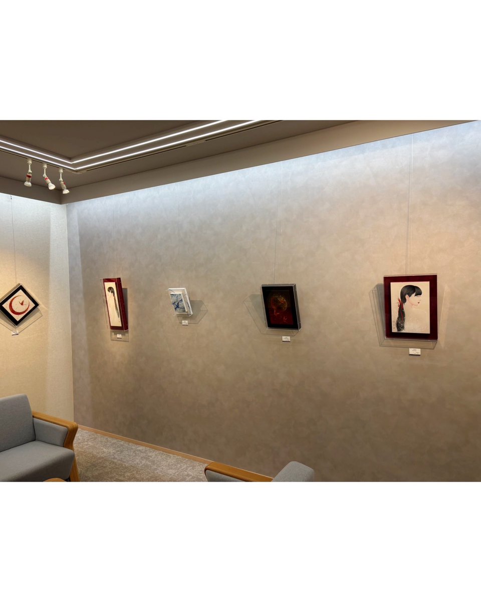 benikochoji's tweet photo. 本日よりスタートです🦋

丁子紅子日本画展〜花月幻灯〜
2026年7月8日（水）～13日（月）
新作20点、旧作を含めた34点展示致します。
M's ROYAL GALLERY
〒450-0002 愛知県名古屋市中村区名駅4丁目9-8センチュリー豊田ビル 地下1階
作家在廊
11日10:30~18:00
12日10:00~15:00

@ms.royal.gallery 
＃エムズロイヤルギャラリー

名古屋初個展よろしくお願い致します🙏✨

#art
#名古屋
#丁子紅子
#日本画