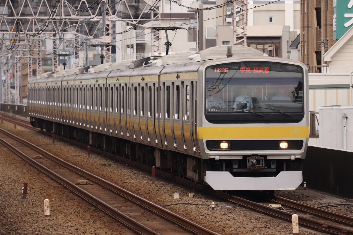 Htrain4063's tweet photo. 昨日の収穫④

1423B E231系ミツB26編成
1515Y 05系05-119f
1555Y 05系05-123f
9366M E235系ミツB31���成 https://t.co/ehbfxTuVi7