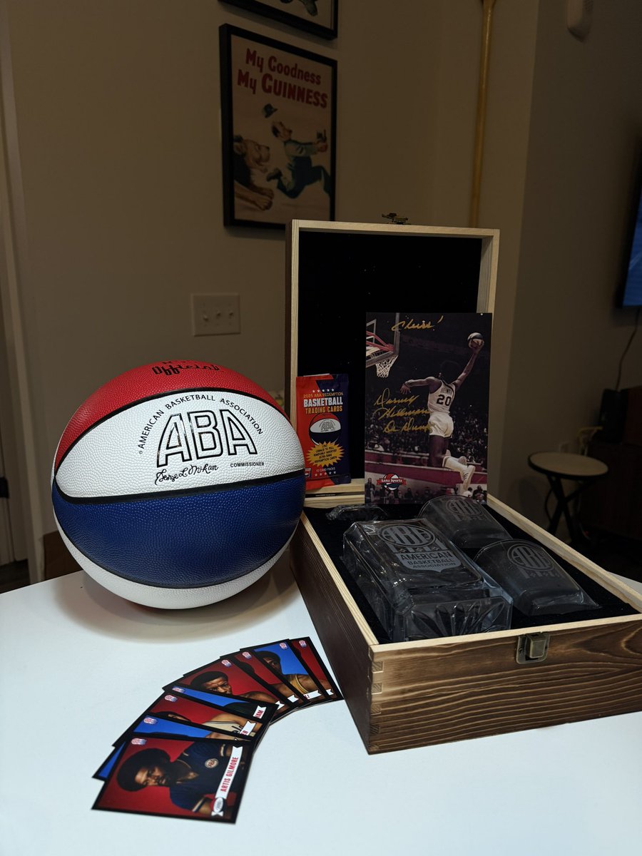 HoopGrids.com tweet media