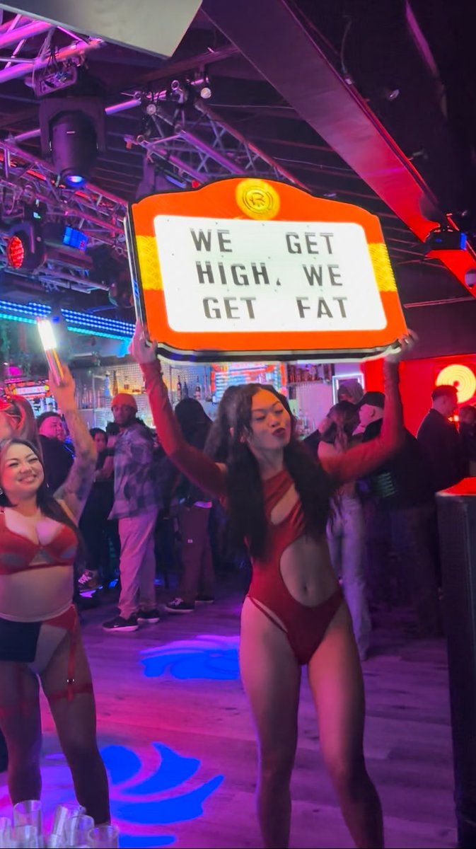 ineedcoilovers's tweet photo. they snuck me in the club on my 20th birthday 😭 https://t.co/8ApL3ktZov