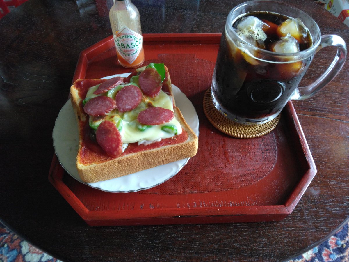 KansonyClass's tweet photo. アイスコーヒー淹れた https://t.co/6tfWBzcoUE
