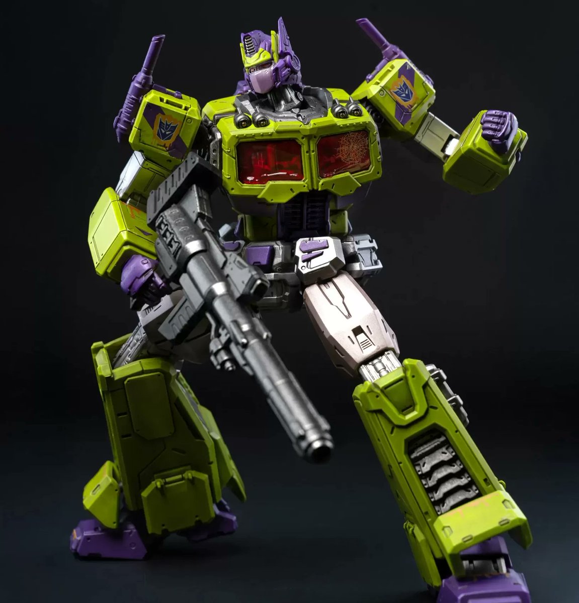 TFsource's tweet photo. #NowInstock 👉Threezero's MDLX Toxitron! Orders have begun shipping.
...There's still time to add it to your collection. Shop the link below
https://t.co/Z5J4MrAv75 https://t.co/AlYAGtSf67