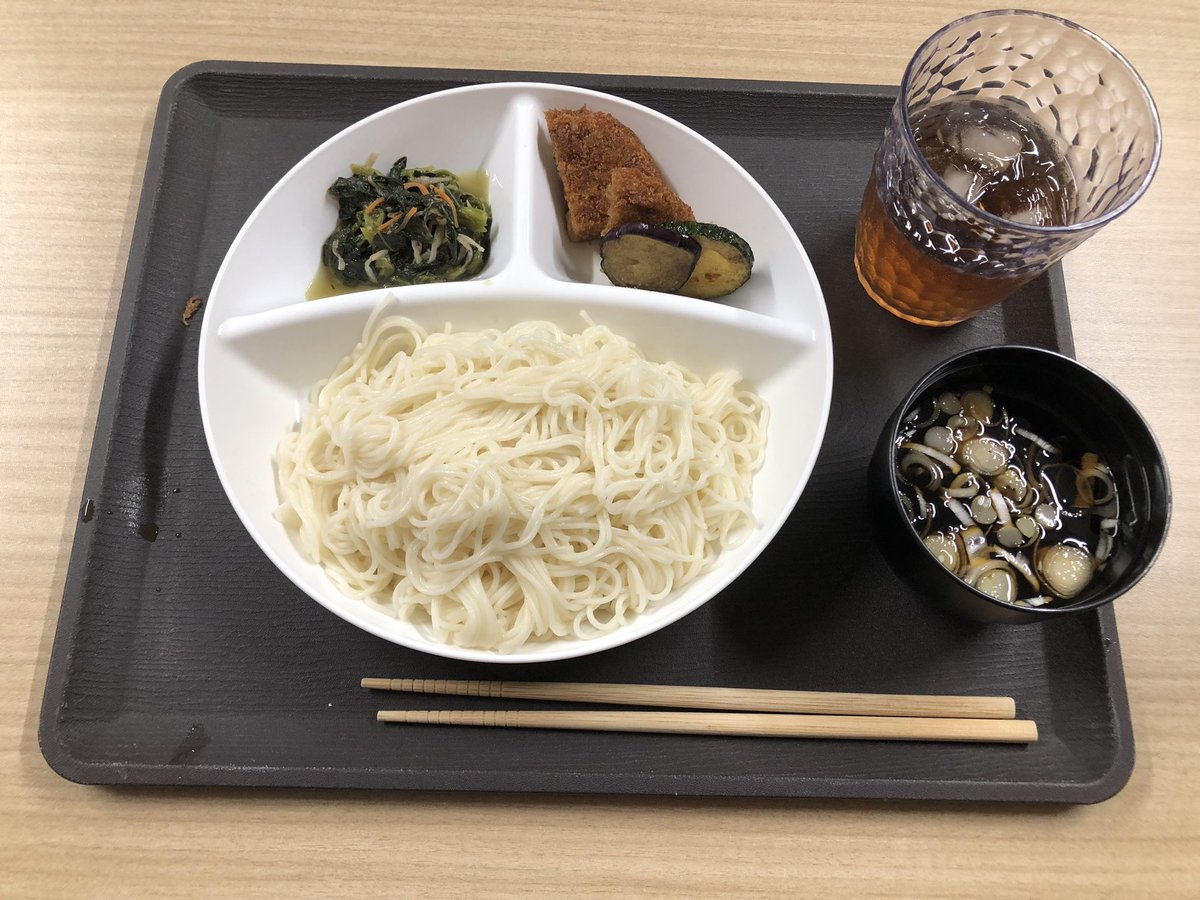 nanbubenarata's tweet photo. 夏の給食と言えば素麺！

職場の給食にご馳走様でした！

素麺の日！ https://t.co/mroSVFpSTI