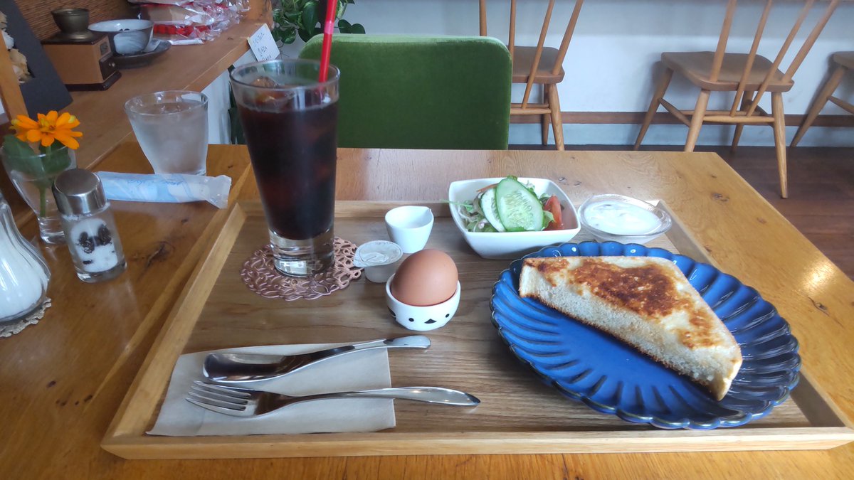 L23WlQy4Uy3NamM's tweet photo. 丹波市に帰還して #Mcafe で朝ごはん🍞🥤🥗
これから帰って、夜勤に備えるとします
まぁ、午前中は📻️聴いてますが、、
今日も良き日になりますように🙇
#丹波市柏原町 https://t.co/B8dYASMzDu
