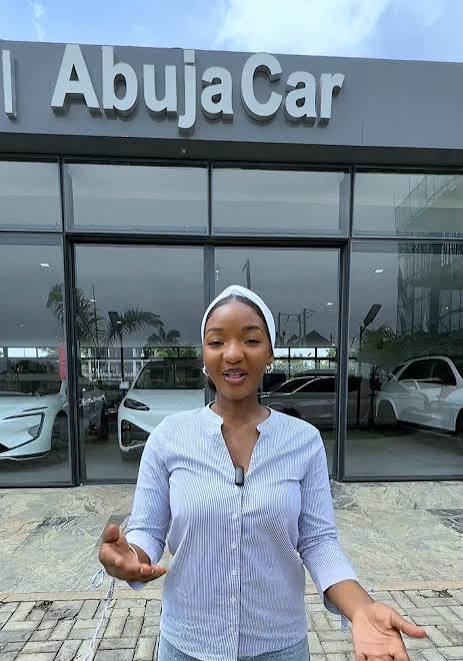 ennyola0015's tweet photo. In a bid to clear their inventory, many auto dealers in Nigeria have suddenly started offering cars on mortgage terms, with buyers required to pay as little as 40% upfront.

This isn't an act of goodwill. It's a response to the Federal Government's decision to slash vehicle import duties from 15% to 5%, 
a move that could significantly reduce the cost of incoming vehicles and put pressure on existing stock.