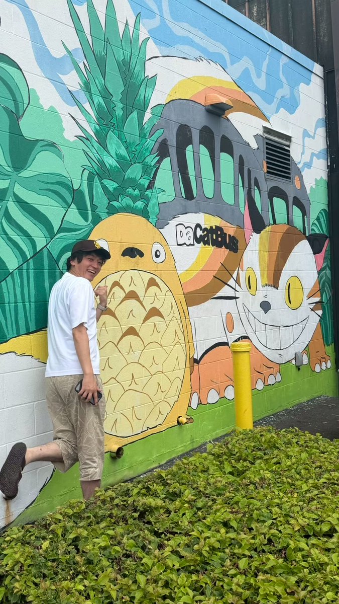 nakanoaisystem's tweet photo. 社員旅行｜2026年は2年ごとに開催している社員旅行の年です。
4月～6月にかけて各地へ行った思い出写真を大公開👏
まずはハワイ組から！旅行期間中はあいにくのお天気だったようですが、南国の雰囲気を楽しめたかな～🌴
#ナカノアイシステムの社員旅行 https://t.co/Jz6mMMpPyY
