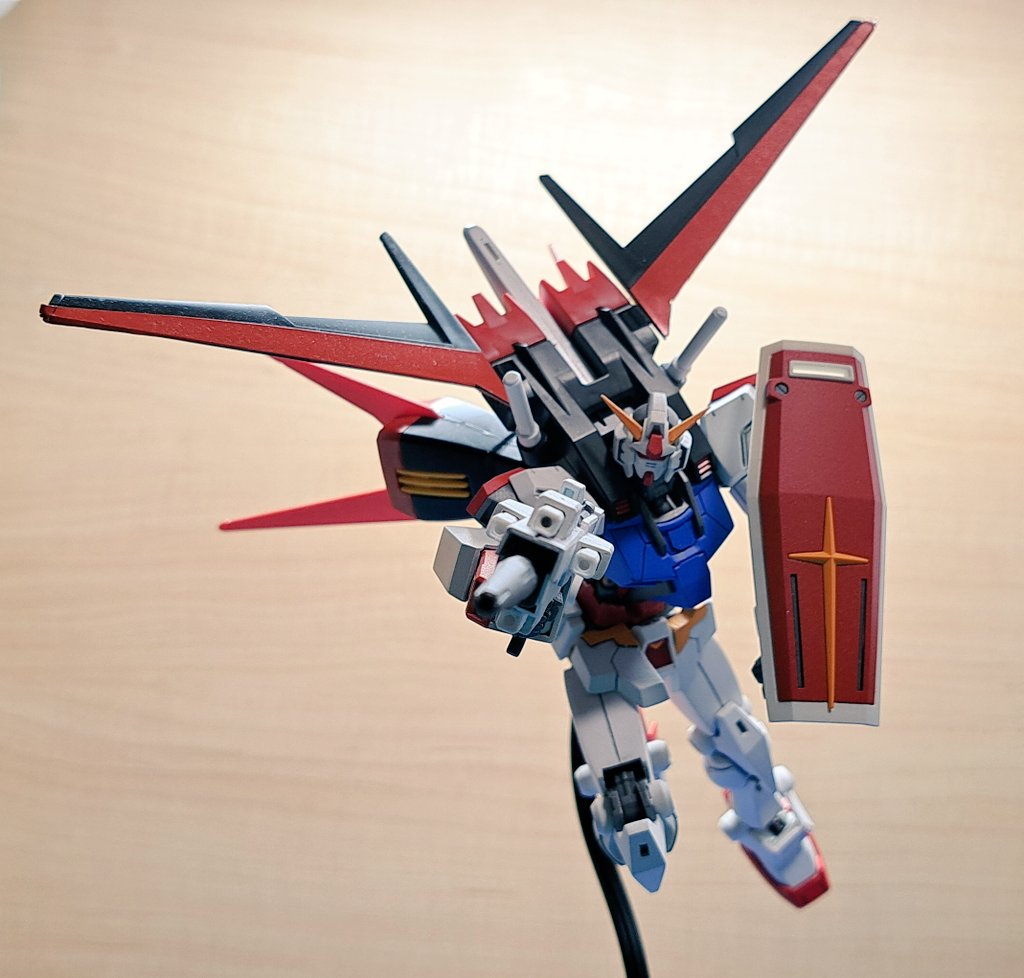 taltalest's tweet photo. 君は新しいフォロワーだね！？
俺は装備変えながらグリグリ動かして遊べるガンプラが大好きなもうすぐ29歳こどおじのそいたるって言うんだ！！！！！
よろしくな！！！！！！！！！
おじさんって言った！？！？ぶっ殺すぞ！！！！！！！ https://t.co/WKCC1bbS8y