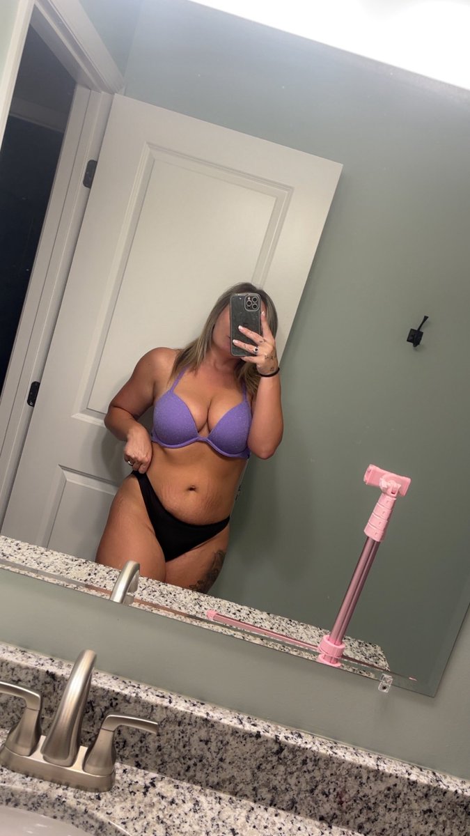 Domme Mommy ⛓️ tweet media
