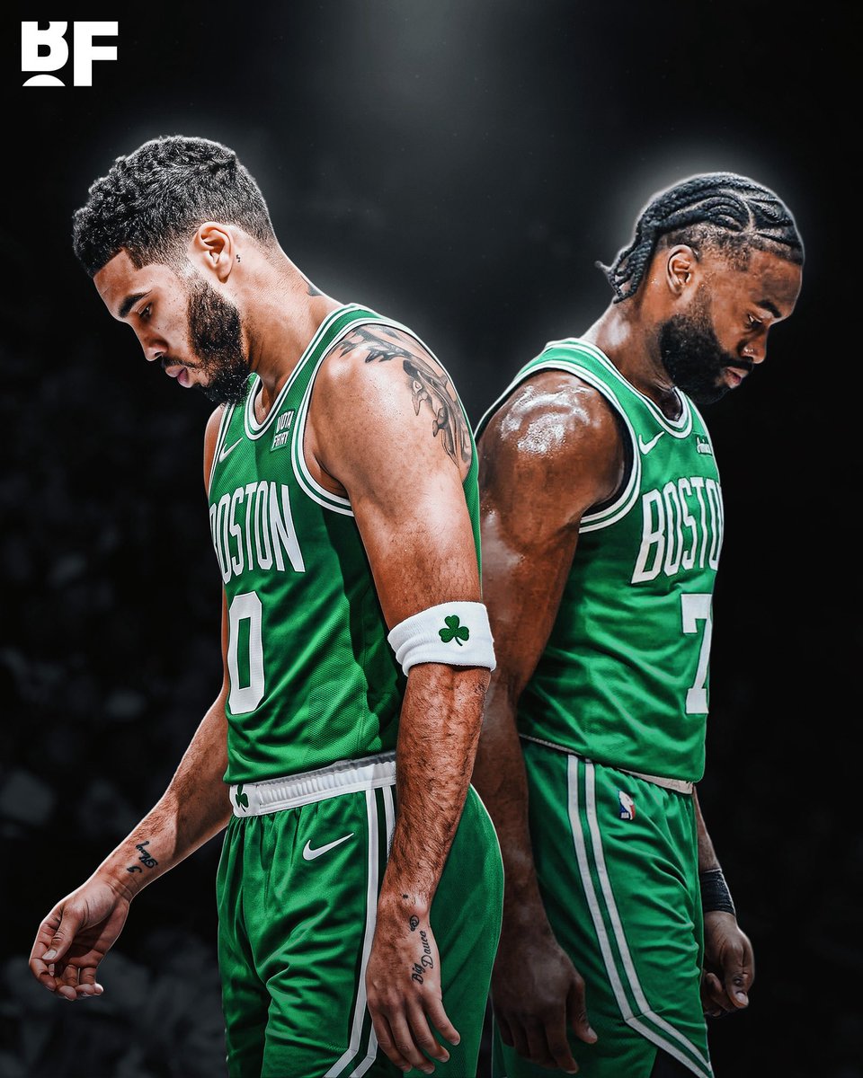 bballforever_'s tweet photo. Shams says Jayson Tatum and Jaylen Brown's relationship was basically "not existent".

"On the court, they were great. But over the last year or so, that personal relationship, it was as close to not existent as you could have.” 😳 https://t.co/vqglq4mIMX