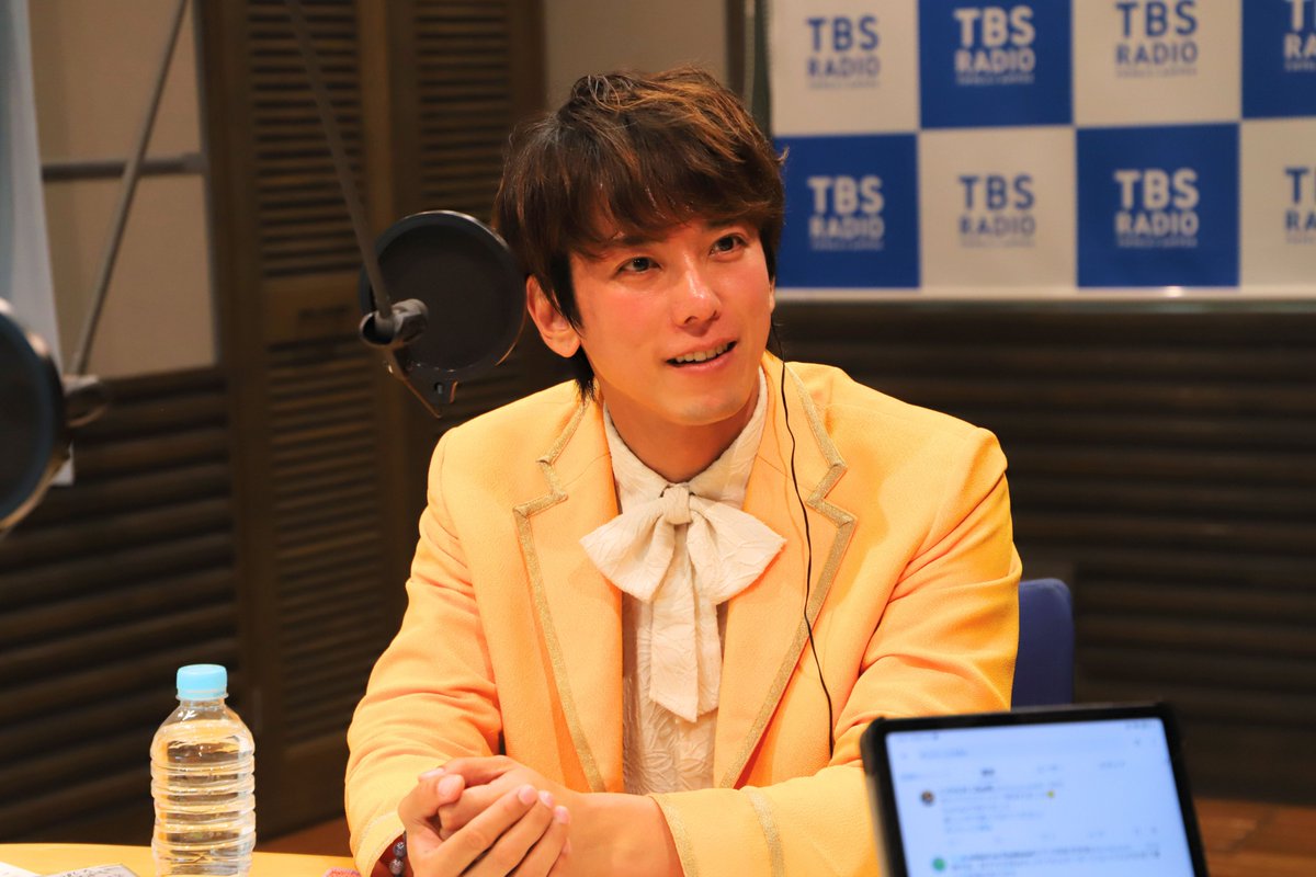 flat954's tweet photo. ================== 
#モナキ
じんさん、ケンケンさん、
おヨネさん、サカイJr.さん
生出演中！ 
@monaki_official
================== 

デビュー曲『ほんまやで☆なんでやねん☆しらんけど』の総再生数は17億回超え🤯

🎙️オーディションを受けたキッカケ
🎙️現状をどう思ってる？
🎙️ TBSラジオで新番組がスタート！

📻こちらから聴けます⇩  
https://t.co/5FOTXkAmcv #ふらっと954