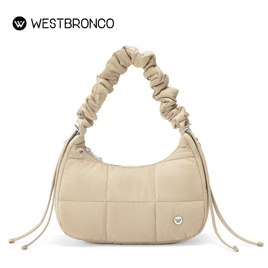 rosigustiani's tweet photo. Aku nemu tas LUCU BGTTT😍🤏
 bisa dipake 3 CARA:
-Shoulderbag
-Slingbag
-Handbag
Namanya Puffer Tavie Bag🎀 https://t.co/7LYmWdT2WC