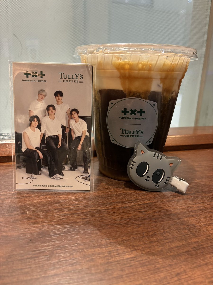 PiqueDate's tweet photo. 近くなのに迷って大宮駅内でワタワタ🥹
お迎えしたかったものは売り切れちゃって…
でもステッカーはお迎えしました❤️ https://t.co/9masE5IFRV