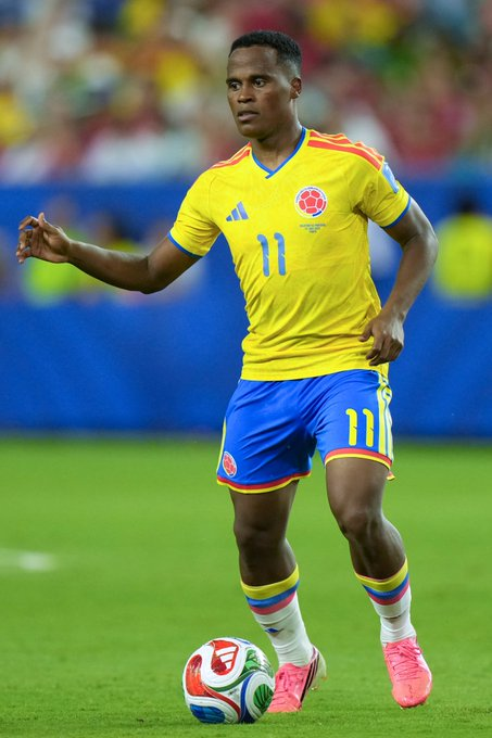 ColFootyReport's tweet photo. You 4 do not deserve this after the tournament you all have had 💔🇨🇴 https://t.co/AFBySPaohv