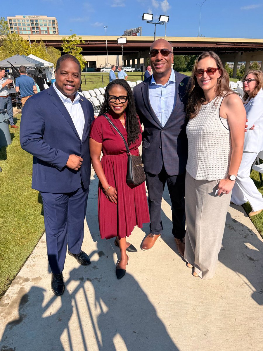 JonesForAR's tweet photo. Honored to attend today’s celebration of 30 Crossing Park; a transformational investment that will reconnect communities, create opportunity, and strengthen Little Rock for generations to come. Thank you to Mayor Frank Scott Jr. for your leadership in helping move this vision forward. #AR02