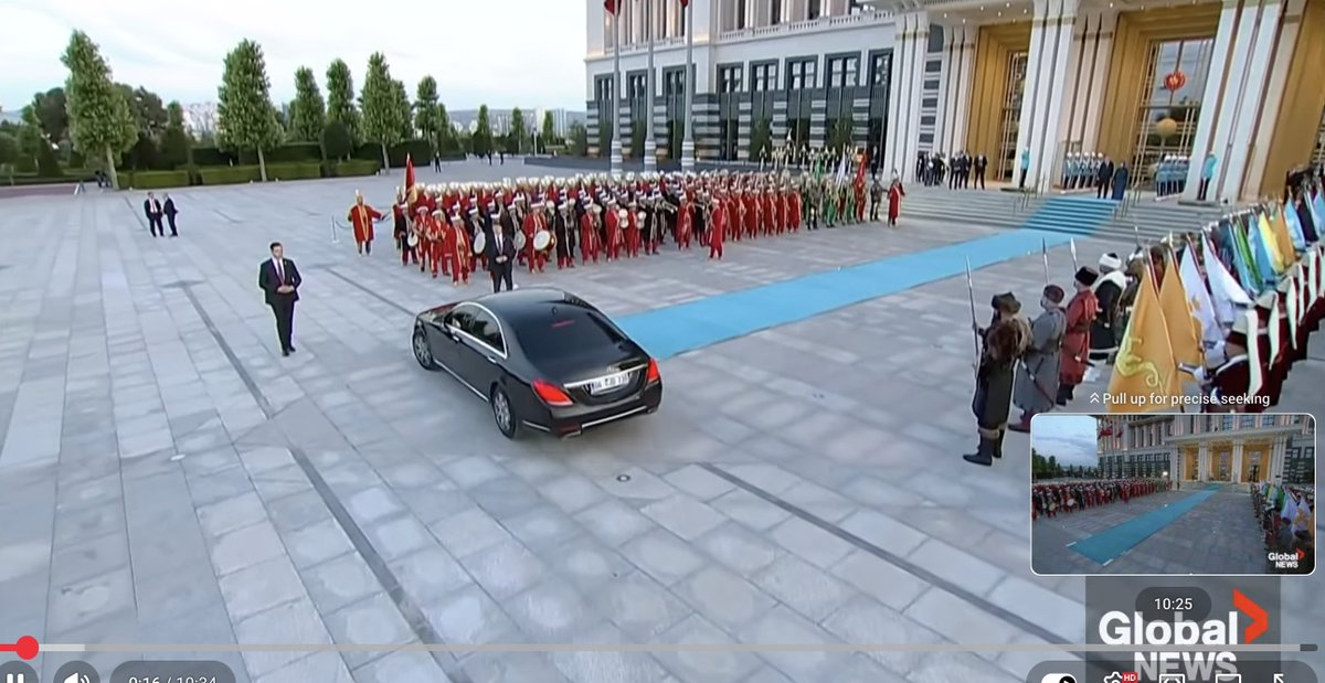 ScottCreative2's tweet photo. @nicksortor Here is Canadian  PM Carney and wife arriving the EXACT same way. MAGA are IDIOTS, and so easily manipulated. https://t.co/2GAjZeq5dB