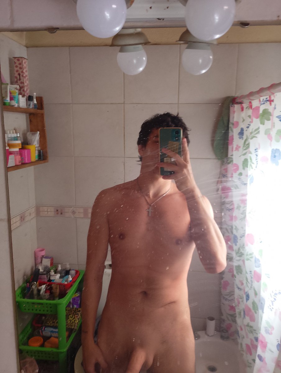 facun5lqu's tweet photo. Dm 19.5 cm chat hot https://t.co/6tkPJtzRYP