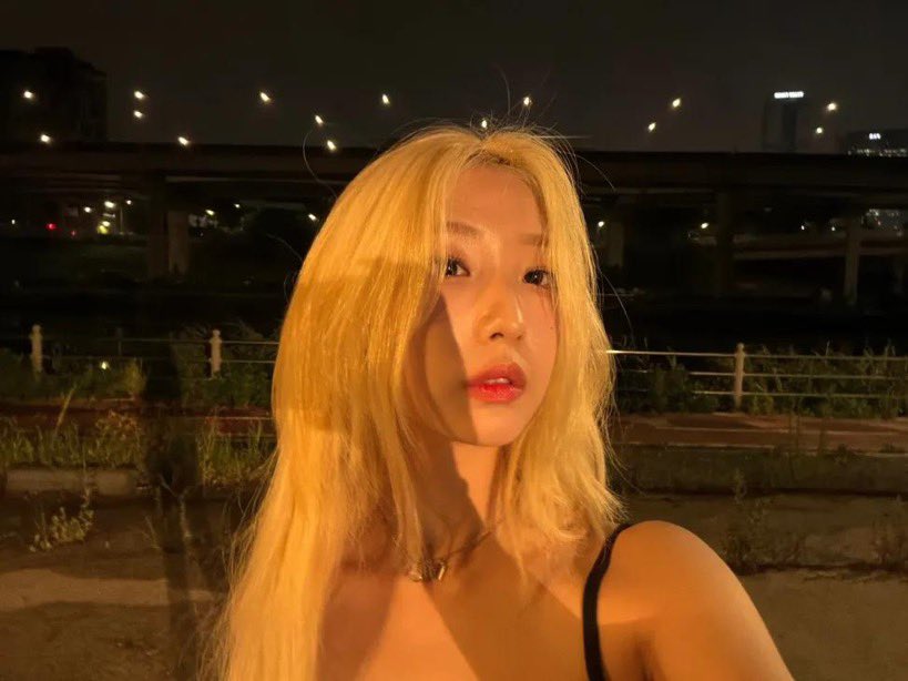 hdyeojin's tweet photo. ohhh my godddfhfh https://t.co/UKgsrsBadH