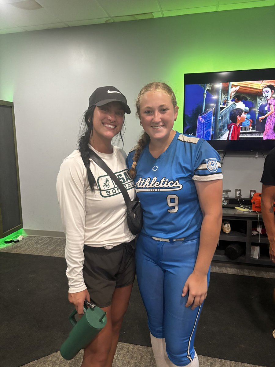 AdellaLoman's tweet photo. Had a great time at the USAO camp! Thank you to the coaching staff for the great instruction and for making it such a fun experience. Always enjoy being there! https://t.co/IhNwLxNGqU
