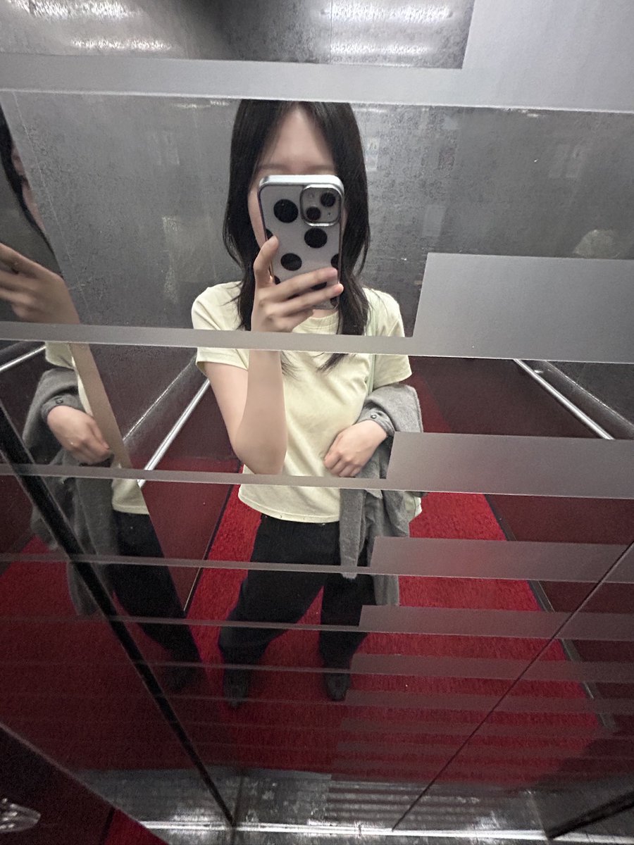 piecaec's tweet photo. 출근이 괴로우다~라면써 https://t.co/O9o8L0am2Y