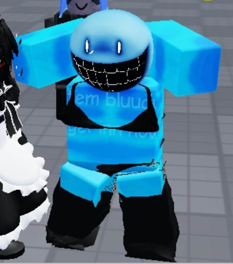 rottingumms's tweet photo. wat is Roblox about

#prosaken https://t.co/D7YUftAhtE