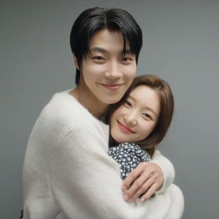 chaenxiao's tweet photo. Couple in Kdrama                Bestie in Real Life https://t.co/1JNFCcxY1R
