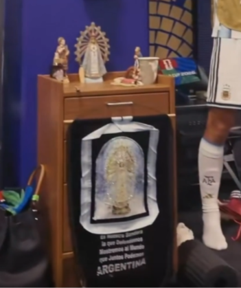SinBoluda's tweet photo. Mientras el evangelismo avanza, religión que rechaza la imagen de la Virgen María, será el manto de la madre de Dios el que nos cuide, nos proteja y nos guie hasta el final https://t.co/LBOrKcQCDu