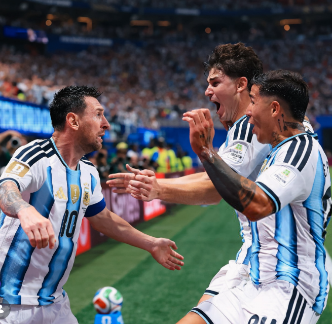 SerzR2's tweet photo. Hoy vamos hablar del Argentina - Egipto por los octavos de final por la Copa Mundial de la FIFA 2026.

Los espero en 15 minutos por KICK https://t.co/oOTNIw549E https://t.co/vpMXHcxS0v