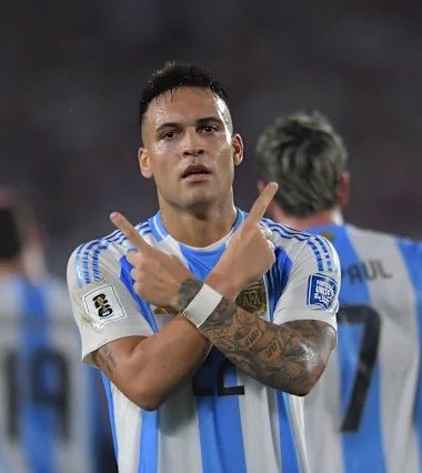 Sachinettiyil's tweet photo. Argentine striker Lautaro Martínez has an image of Our Lady of Luján inside his shin guard https://t.co/0O4cSY2jKn
