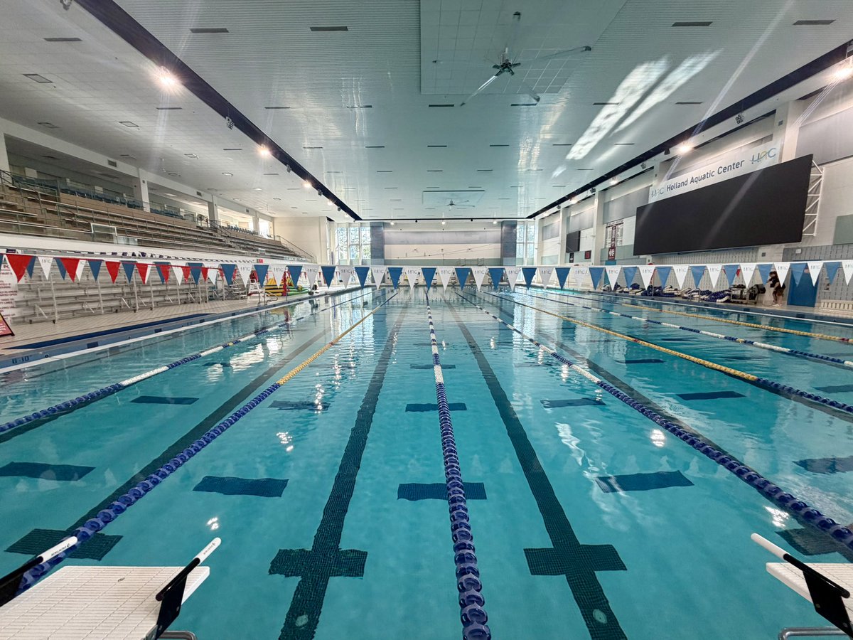 paulsummers's tweet photo. #havegoggleswilltravel pools 283 (50m competition pool) and 284 (25y training pool), Holland Aquatic Center, Holland, Michigan, USA #swimming #hollandaquaticcenter https://t.co/kX4WK5XEUR https://t.co/DpyjMW2wID