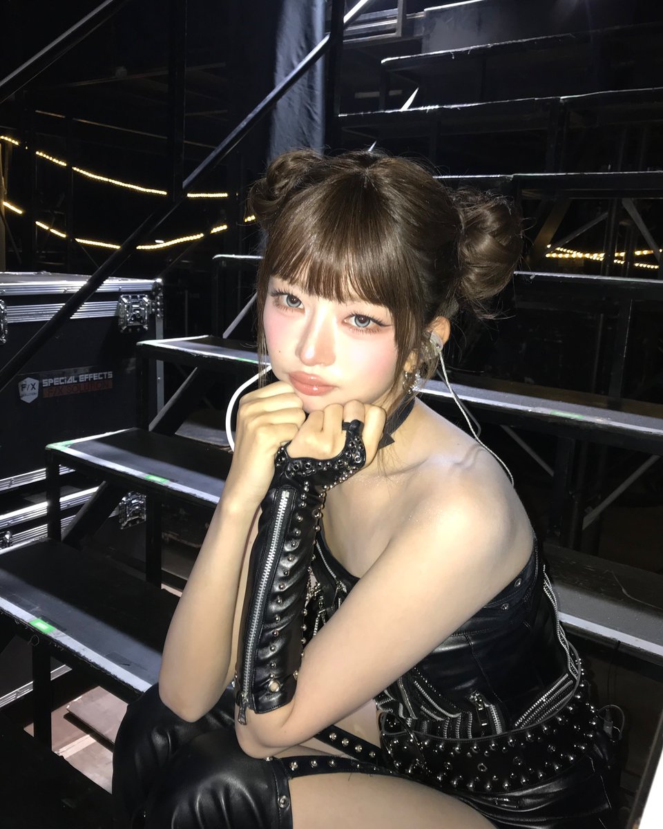 ReiBrazill's tweet photo. 📷 | 03.07.26 — Naoi Rei via Berriz.

"Os dumplings que os DIVEs queriam ver estão aqui~🥢⸜( ¯꒳¯ *)⸝🥟"

#REI #NAOIREI #레이 #れい #IVE #아이브 #アイヴ @IVEstarship https://t.co/z6S2tm9bSA