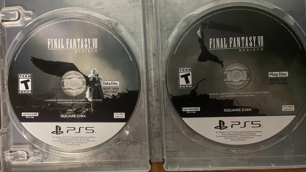 dymitriov's tweet photo. @PlayStation You wanna kill this… https://t.co/b3urKdsU7l