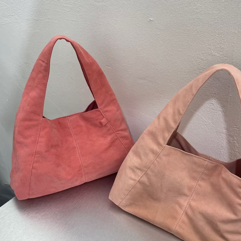 rosigustiani's tweet photo. Siapa tau ada yang cari tas kecil imut ini 💕
https://t.co/MrDhz63QZi https://t.co/2QupJnQiam
