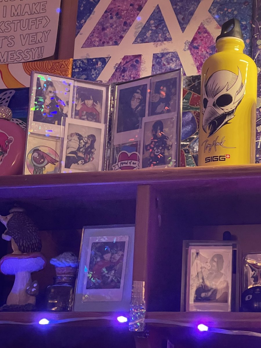 SailorPikachuV's tweet photo. @acme_hal is my favorite drummer in the whole world! So super cool and amazing! Haru is cool! You can see my dedication to Haru here. I have lots of photos in my streaming space. I also show ACME’s music to lots of people when I can. ACME is always well liked! Thank you Haru! https://t.co/9XU0WhWBOQ