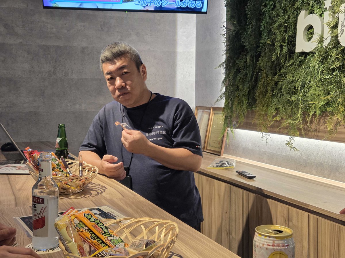 bitstar_jp tweet picture
