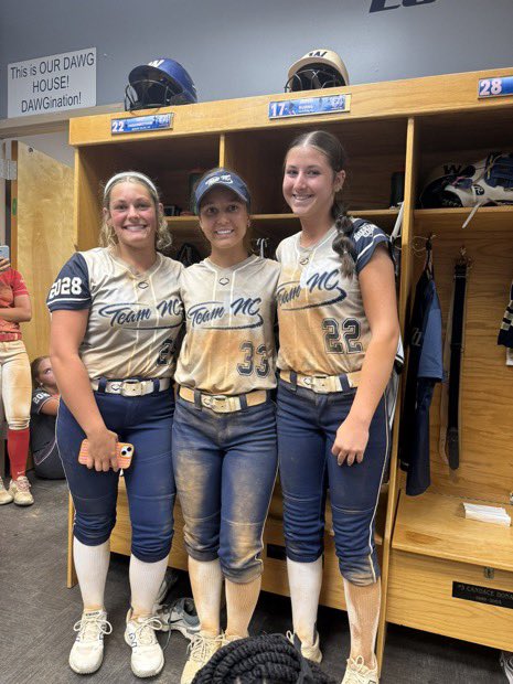 TrinityTrexler's tweet photo. I had a blast today at Wingate’s prospect camp! Thank you so much for the great feedback. I couldn’t thank you enough, and I’m so happy I got to spend the day with two of my teammates. GO DAWGS!!🥎🔥
@alymills2028 @Sadiebowers22 @makaylab_22 
@WUSbulldogs 
@TNCYatesBenton https://t.co/VPXxaPOVGW