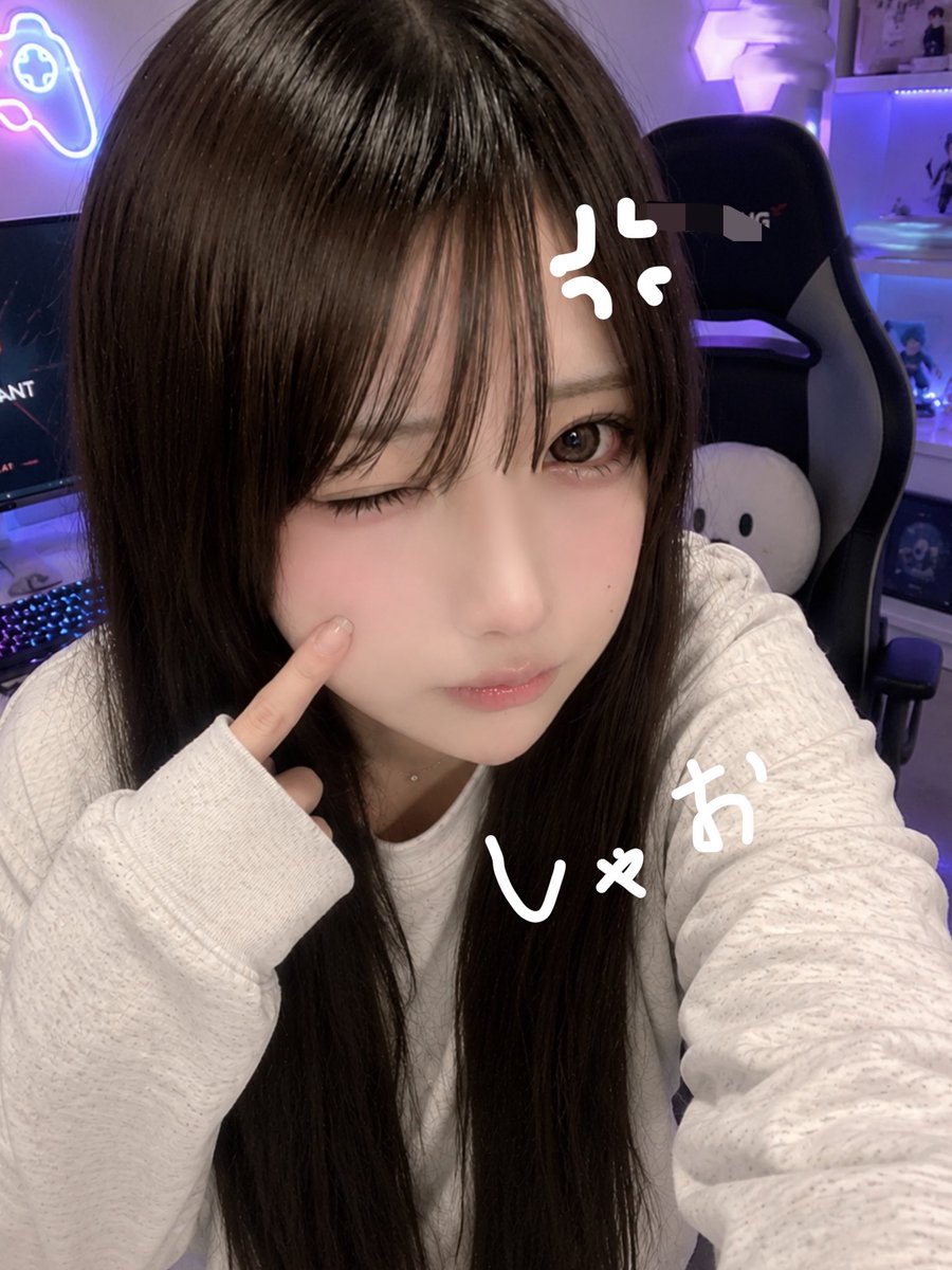 pururu_gff's tweet photo. おともだちくさい。
#valorant自己紹介カード 
#valorant女子 https://t.co/nCvpvsY9Xt