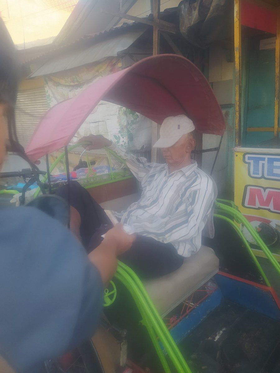 imasmahardfudf's tweet photo. Buat kakak - kakak yang sudah membeli es mambo dan realgood lewat online terima kasih🙏🏼
Amanahnya sudah saya samapaikan maaf keterbatasan fotonya sebenarnya banyak foto - fotonya tapi gak bisa dikirim semua
Semoga Allah membalas semua kebaikan kakak Aamiin 🤲🏼 
Sekali lagi makasih https://t.co/jSBRcpsHTF