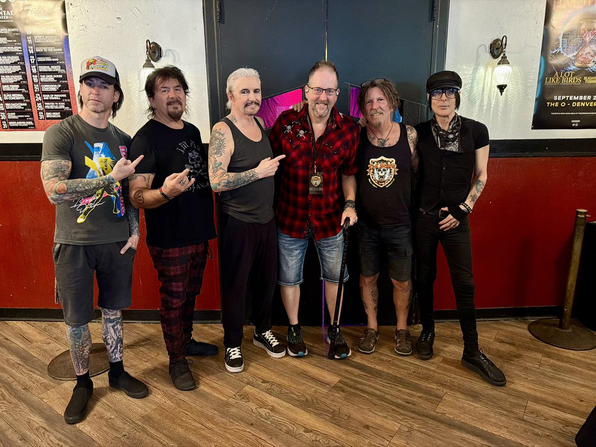 sagewithaflaw's tweet photo. L.A. Guns show @theorientalthea tonight!  🤘 🎸. https://t.co/YmmE4kyF5o