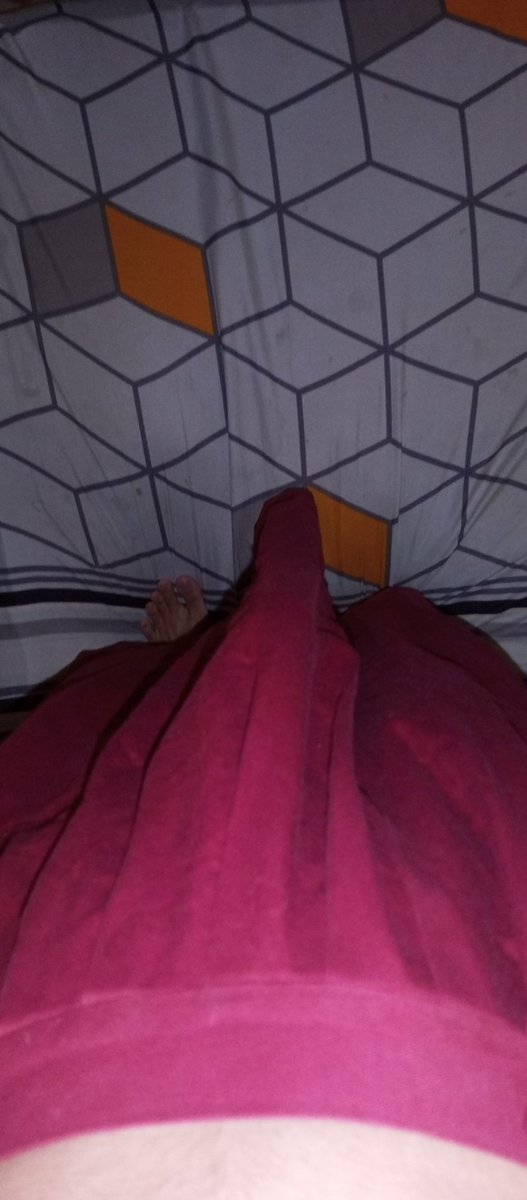 GreenLeaf423909's tweet photo. Halus rok sd nya

#pecintarok 
#roksd https://t.co/f8qUw1NpHM