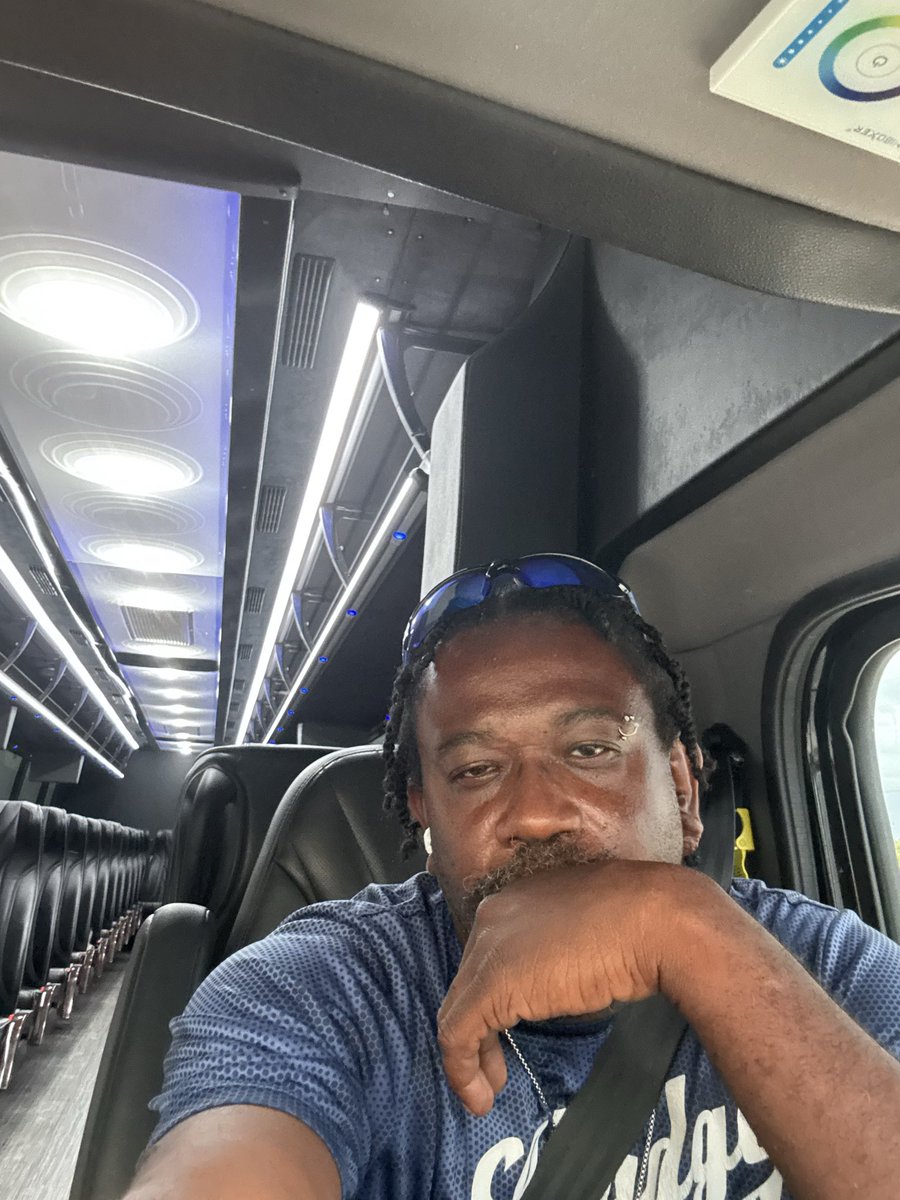 sleepneff's tweet photo. https://t.co/OyV7M2XzJ0