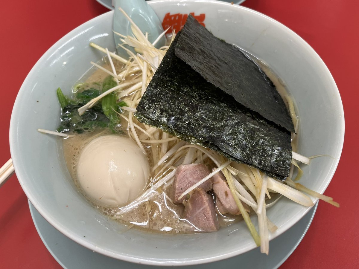 di__k48's tweet photo. この間やっと山岡家行ってきた🍜重岡くんチョイス美味しかった🤤 https://t.co/9IHEavog6Q