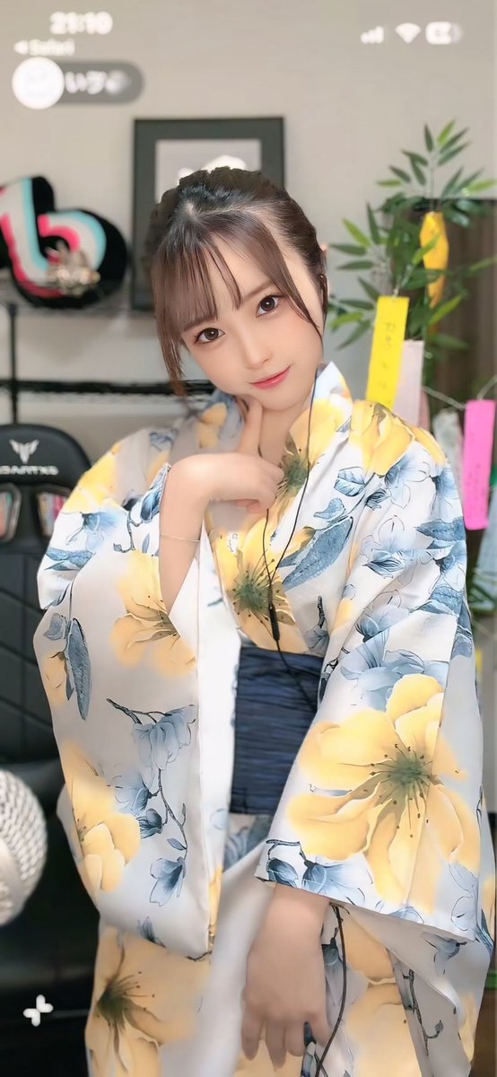 shirotantam's tweet photo. ﾍﾟﾀﾍﾟﾀ(○・ω・)ﾉﾉ□”
#いゔの米粒 https://t.co/RFqCG138OZ