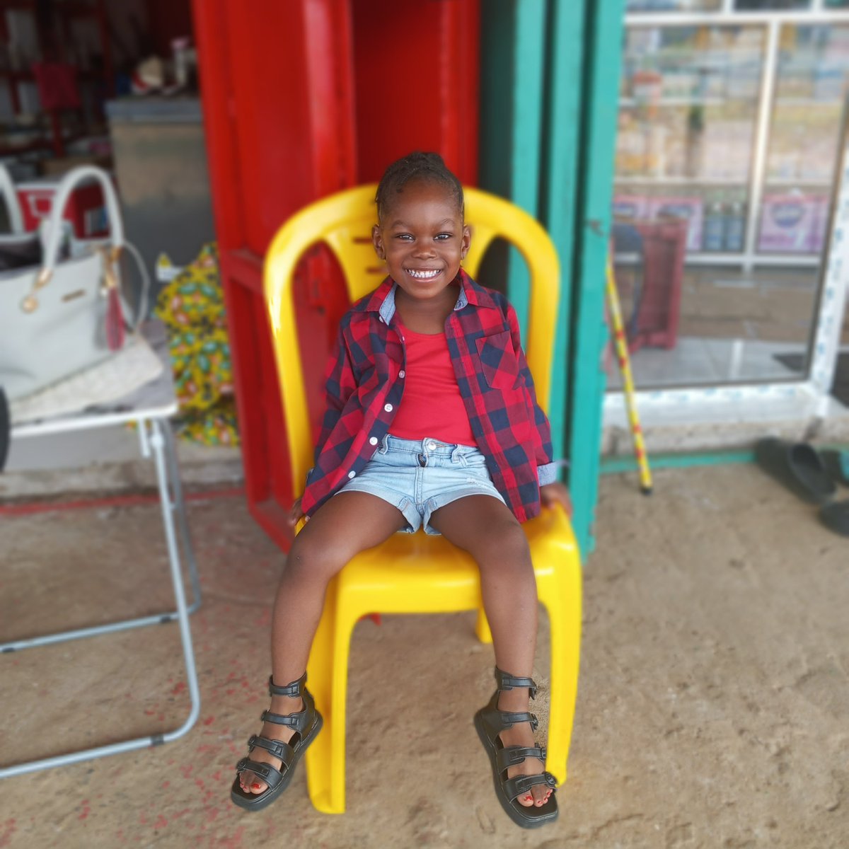 cerue's tweet photo. slow down my love you growing up too fast my big baby ❣️😘 https://t.co/7jrR10UuLh