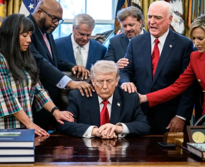 JessicaC_ForUSA's tweet photo. Dear Jesus Christ, please protect President Trump at all costs while he’s in Turkey. Please God. Amen https://t.co/fHALwfADQF