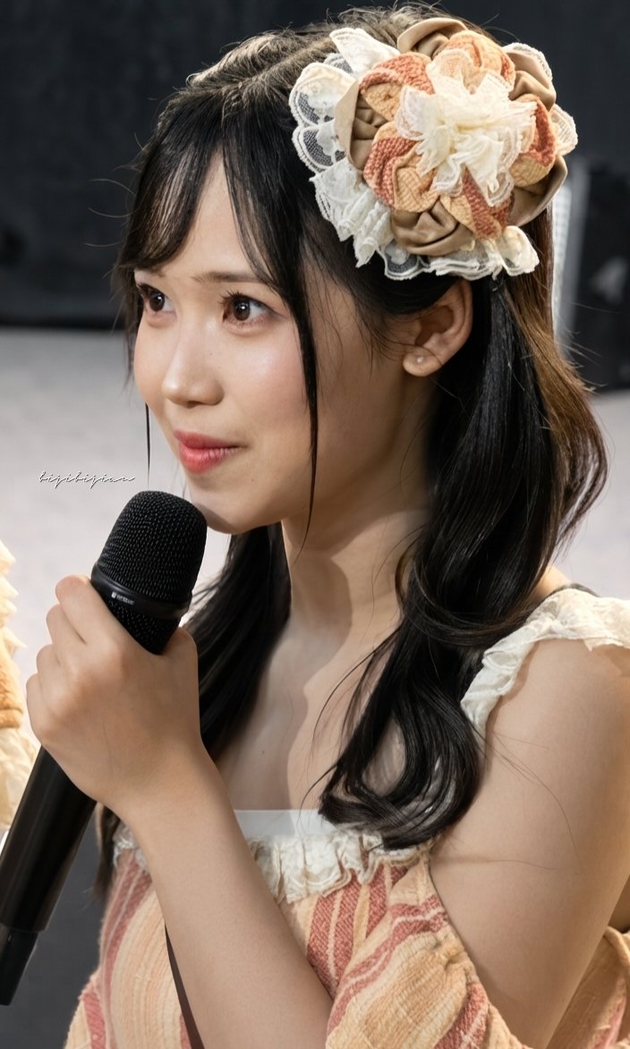 bijibijian's tweet photo. Happy #RaBulana !!
Member dengan side profile paling cakep se Jeketi Raya... 🙂🙂

@AR_LanaJKT48 https://t.co/iykQuVxbA8
