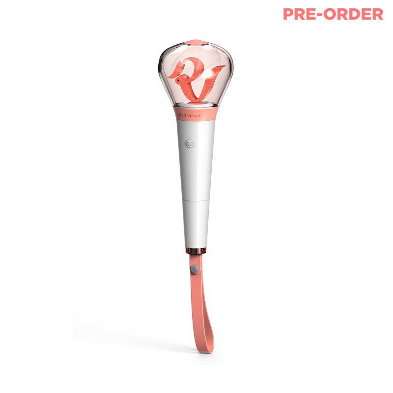 pinkredbie's tweet photo. it was also july in 2018 when they released the first version of rv lightstick, it’s been 8 years and we’re finally getting a new version https://t.co/pvnUxJb6eP
