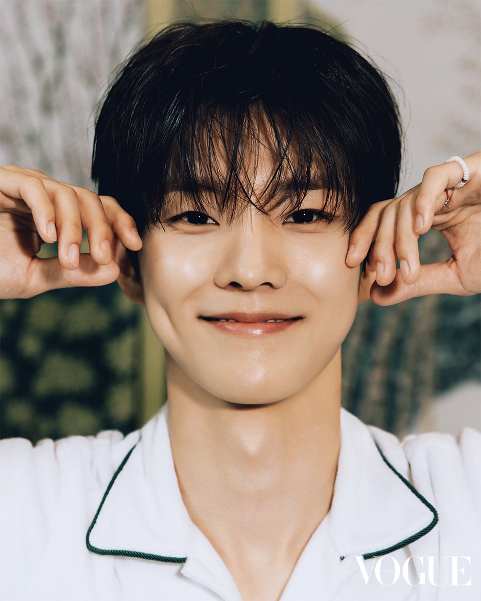 THEBOYZ_update's tweet photo. [📸] Vogue Hong Kong x THE BOYZ Q x Polo Ralph Lauren x Wimbledon capsule collection

https://t.co/BbCHYTz4ah

#THEBOYZ #더보이즈
#Q #큐 https://t.co/XNRW2xXtXK