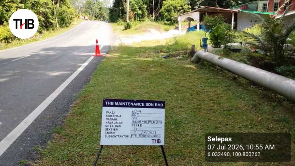 THBM_HQ's tweet photo. 07072026 - di Sik
FT 175 J. Gurun - Kepala Batas
seksyen 63.00
Jajaran Sik
Team MyJalan A-Team RO3 #THBMKedah #Sik laksana kerja Pemotongan Rumput ini di sini
ini kerja rutin pusingan Julai
#THBMHQ https://t.co/AgxzIR0oji