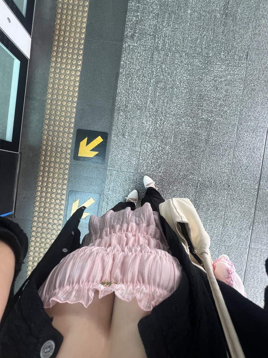 ploypink08's tweet photo. ไปไหนดีฮะะะะ https://t.co/wV71Lz3hSt