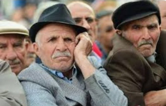 budo202's tweet photo. Emeklilik yaşı 65 bile çok iken 72 düşünülüyorsa vay halimize.

Bu emeklilik sistemi ve emekli maaşları, günümüzde emeklileri perişan ediyor ve gelecekte daha da süründürecek gibi gözüküyor!

Tüm herkese sesleniyorum, özellikle de gençlere!

Yaşınız gençken, eliniz kolunuz https://t.co/uHxxq1YnM2